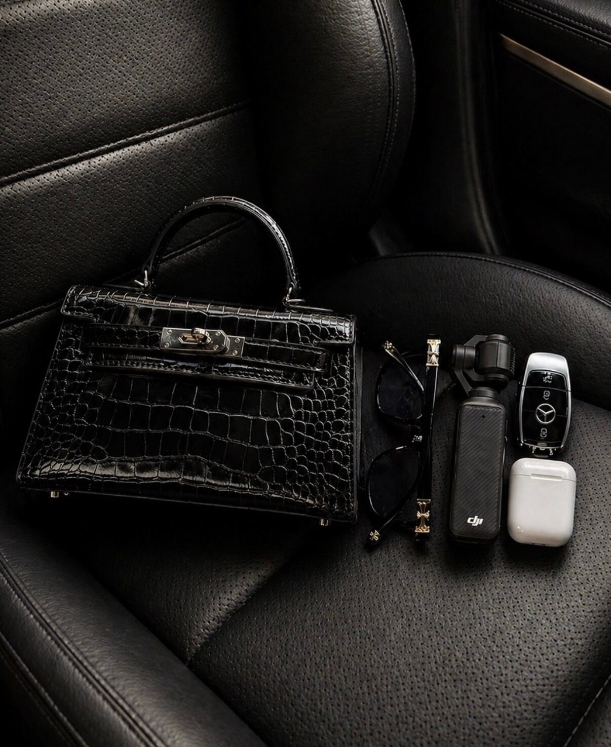 BELINDA クロコ型押し ショルダーバッグ BELINDA クロコ型押し