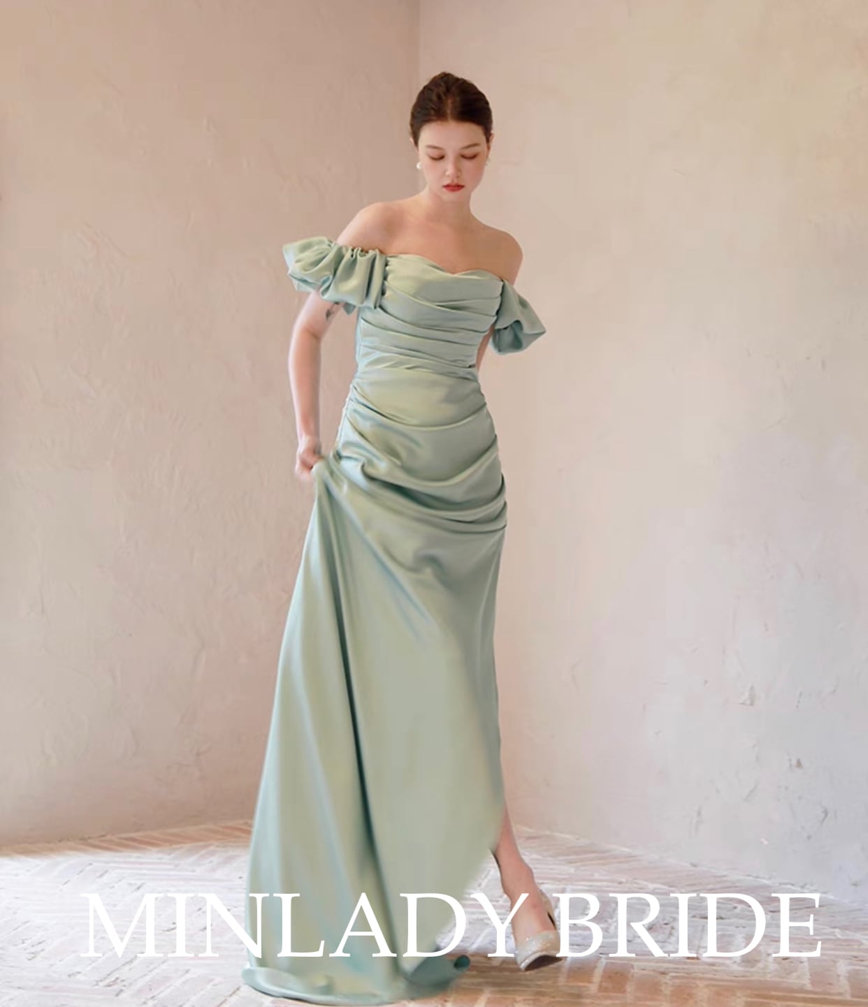 (新品未使用)カラードレス  ペパーミントグリーンS ウェディングハワイ演奏会 新品未使用)カラードレス ペパーミントグリーンS ウェディング