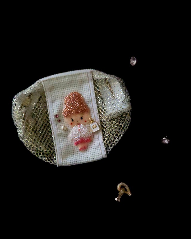 ビーズ刺繍ミニポーチ ♡恋するアイリー♡ゴールド