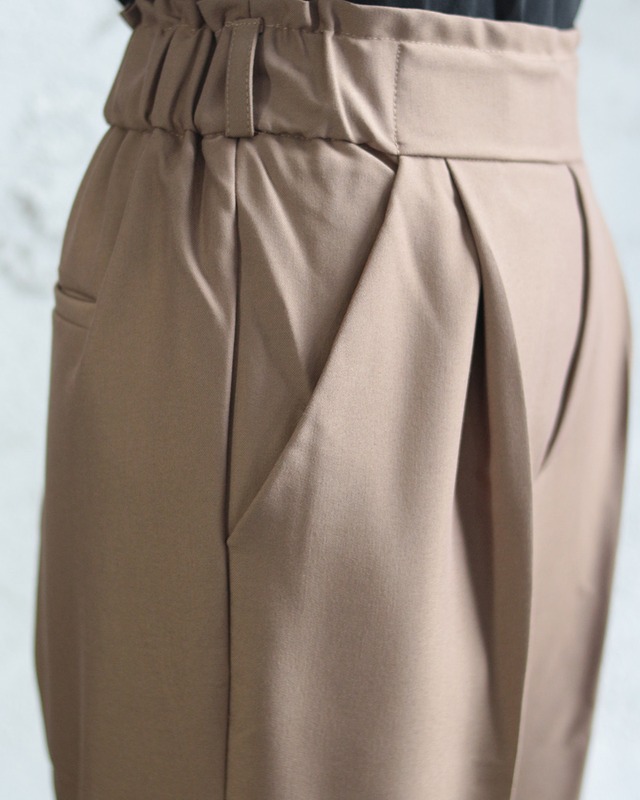 【BouJeloud】スラっとテーパードパンツ　(251253)