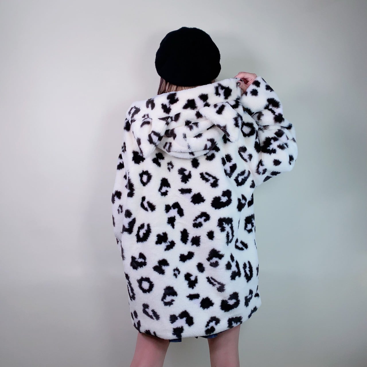 NIER CLOTHING 猫耳付きアニマル柄ZIP OUTER