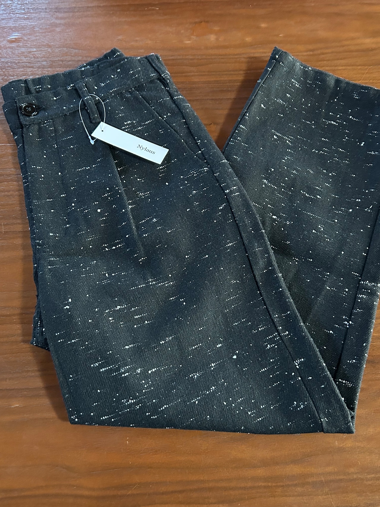 Nylaus ネップヘビーツイル　タック入りストレートパンツ