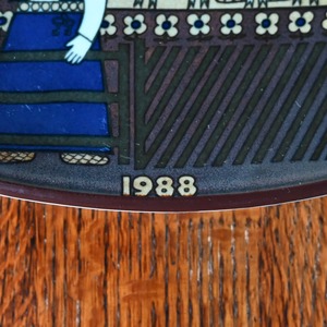 ARABIA Year Plate / アラビア イヤー プレート【A】〈 北欧・フィンランド・食器・皿・アンティーク・ヴィンテージ 〉114249