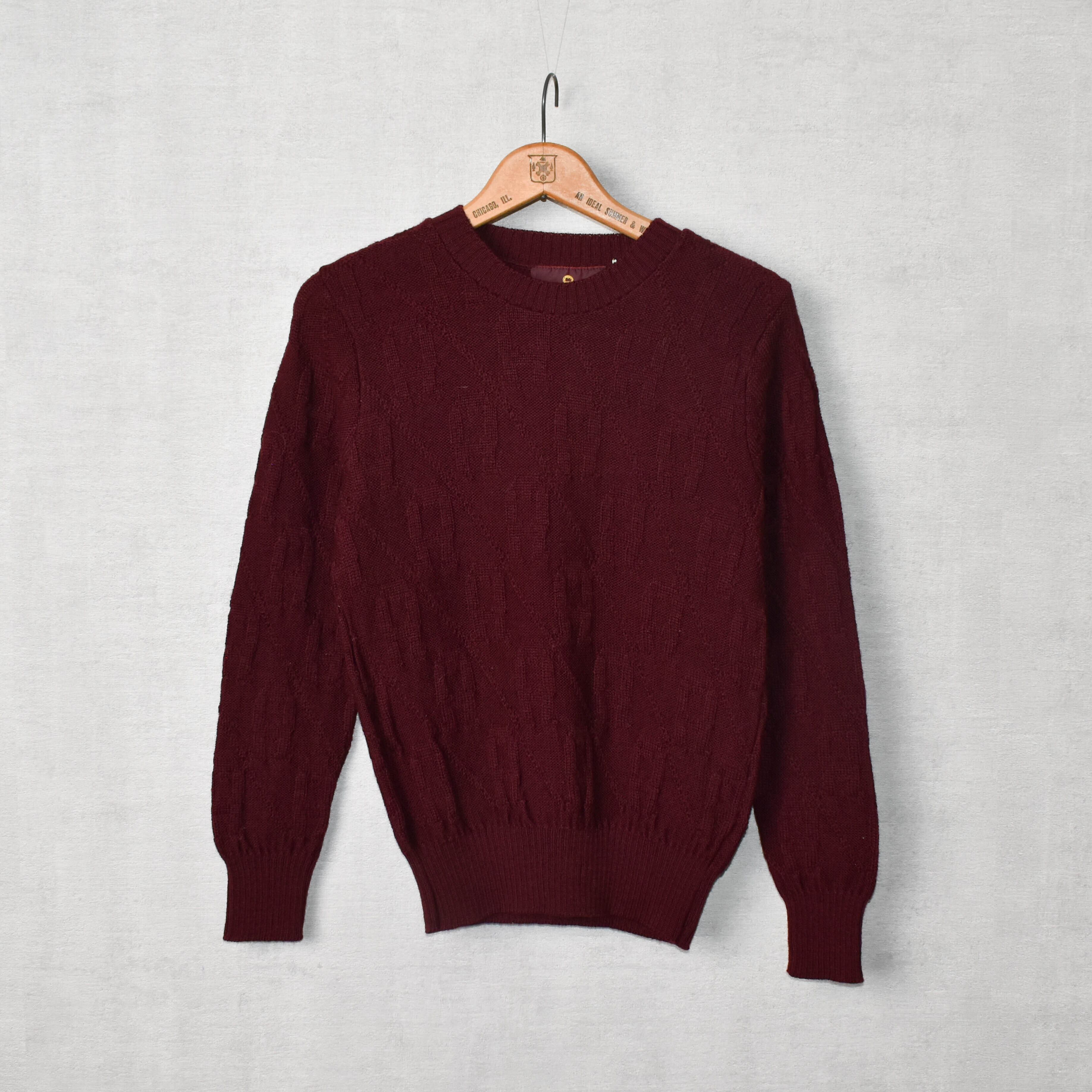 [USED] made in USA - Etienne Aigner "A" logo knit