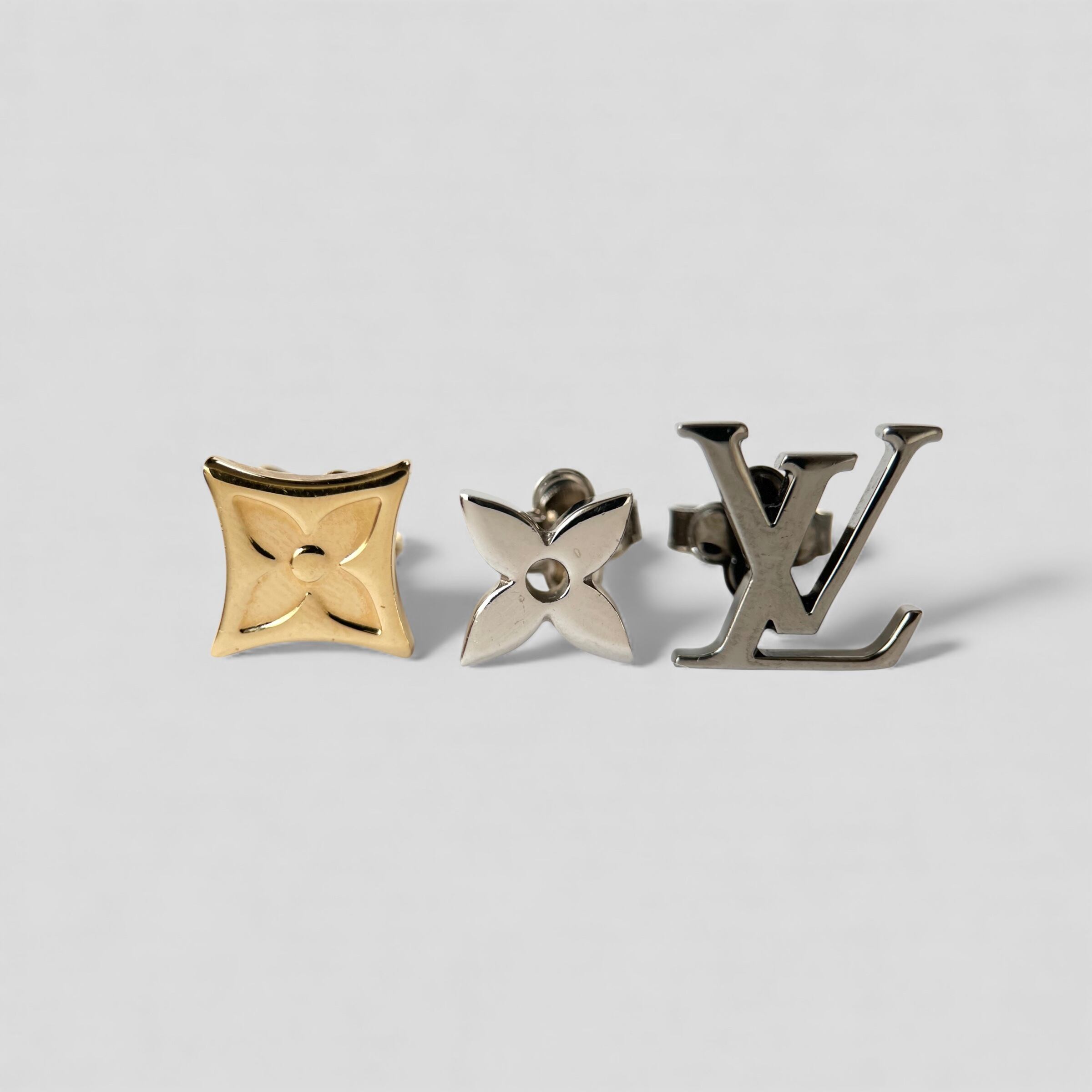 LOUIS VUITTON ルイヴィトン ピアス ブックル LVインスティンクト