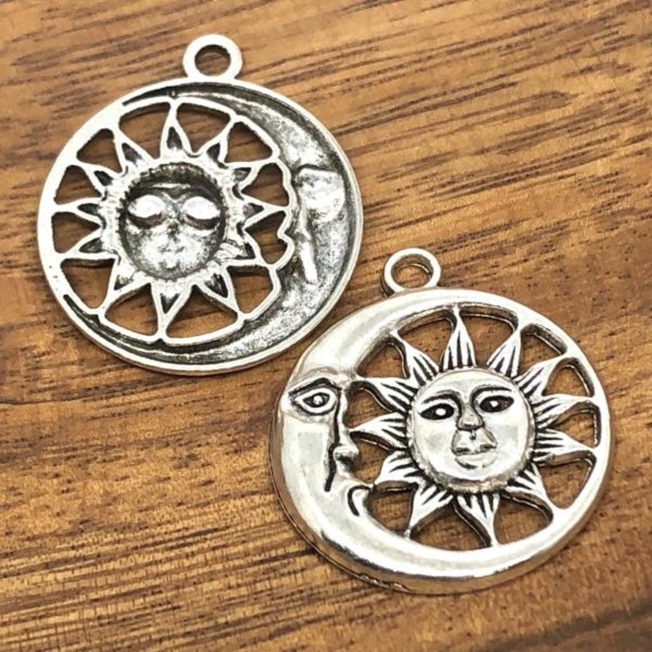 サンムーンフェイスチャーム/太陽/月/パーツ