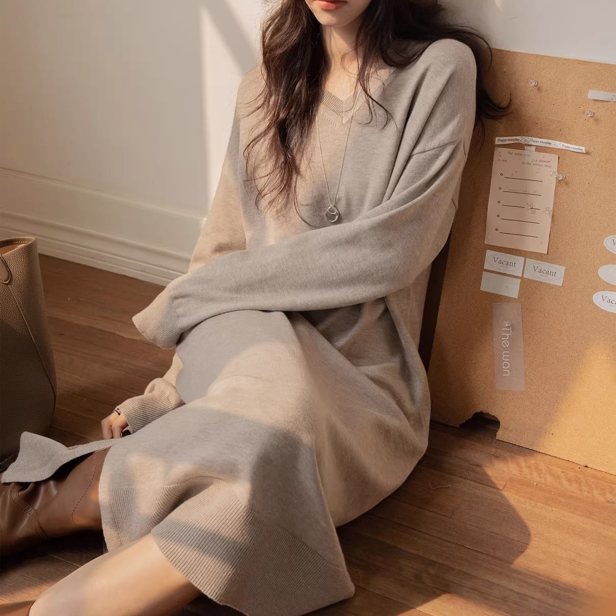 Vネックスリットニットワンピース 3color AON0003