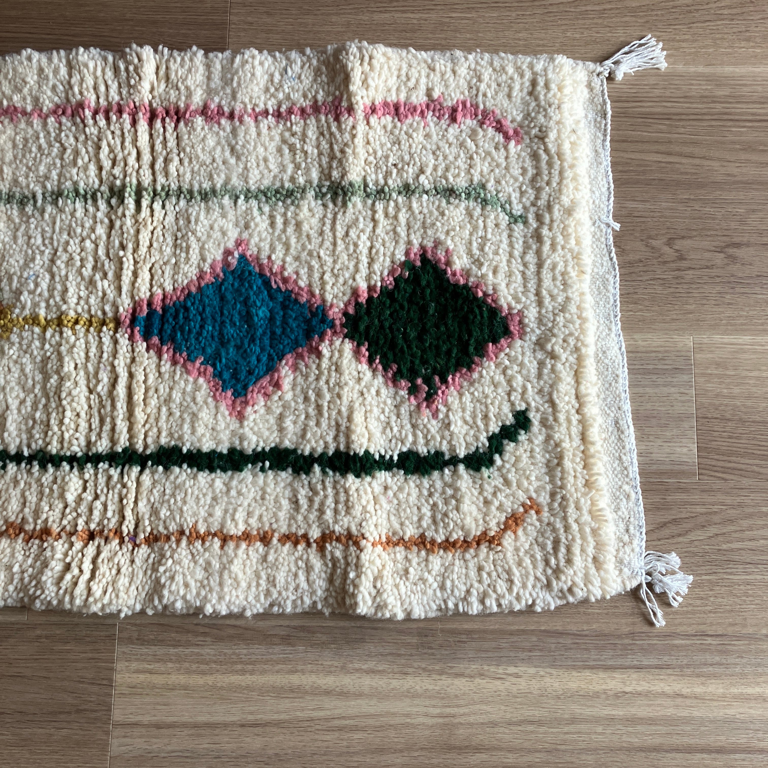 モロッコアジラルラグダイヤ柄