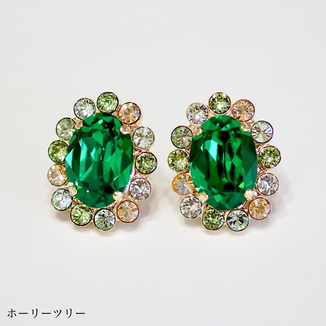 ホリデーキャンディ オーバルピアス | MAKI NUMOTO (マキ ヌモト
