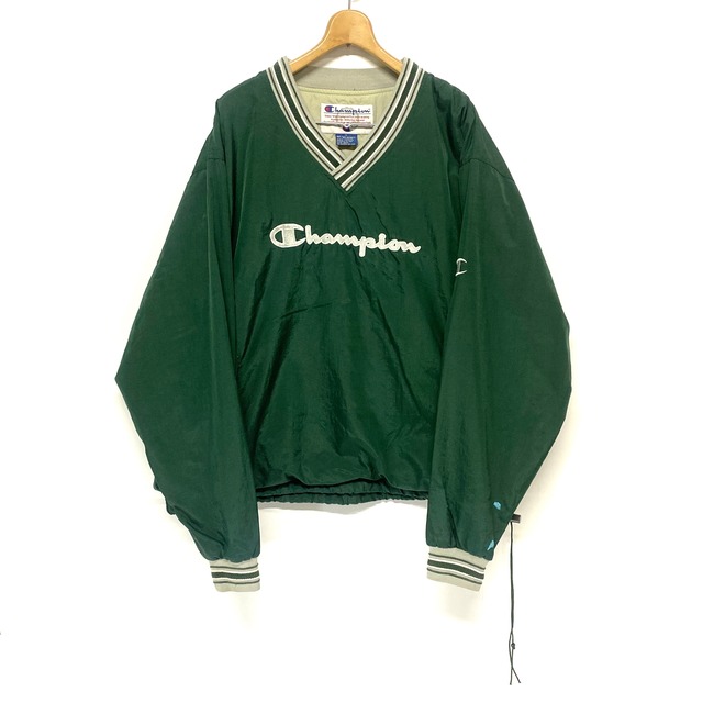 Champion チャンピオン フロントロゴ 刺繍 Vネック ナイロン ウォーム 
