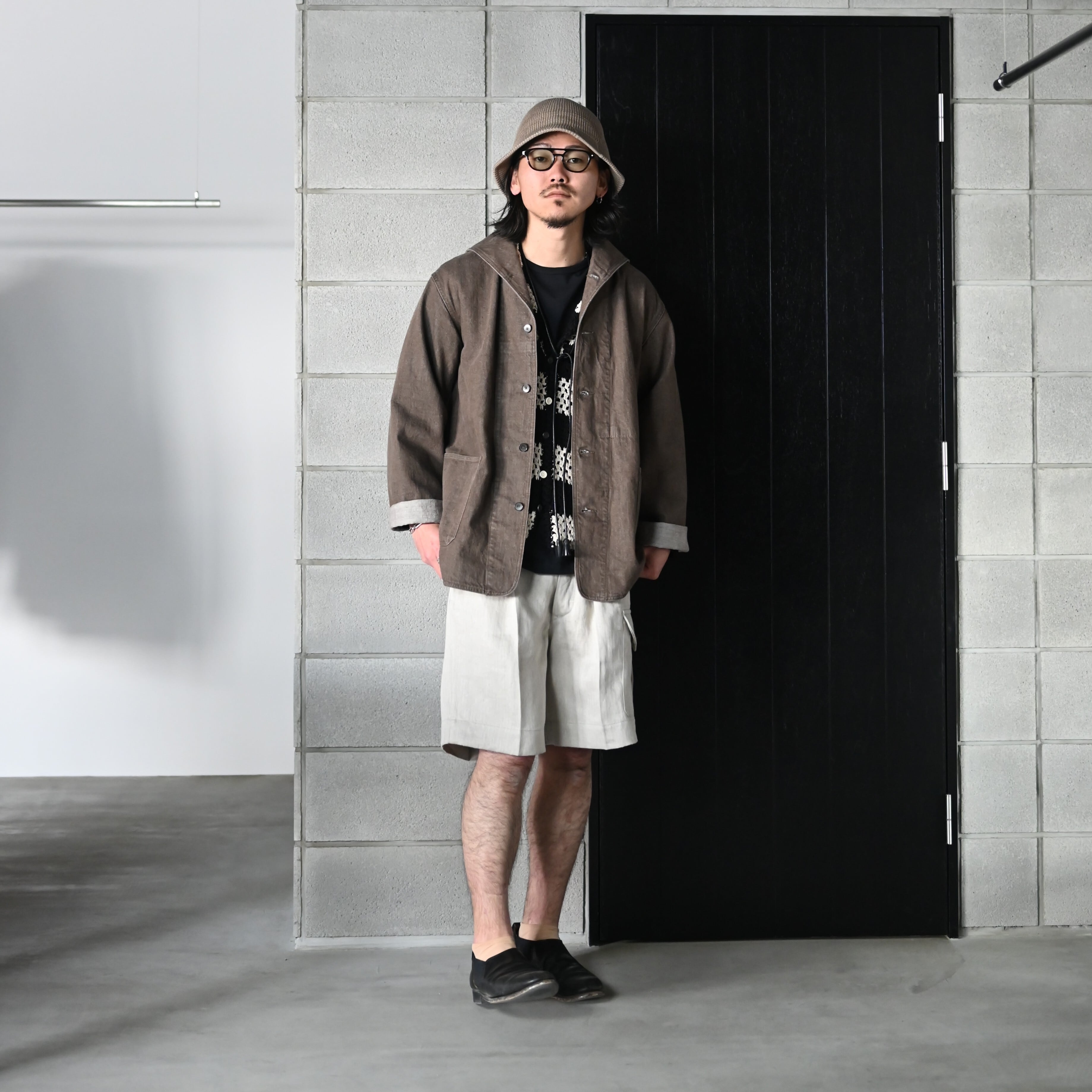 OLD JOE(オールドジョー)SIDE BUCKLE GRUKHA SHORTSコーディネート | GANKO