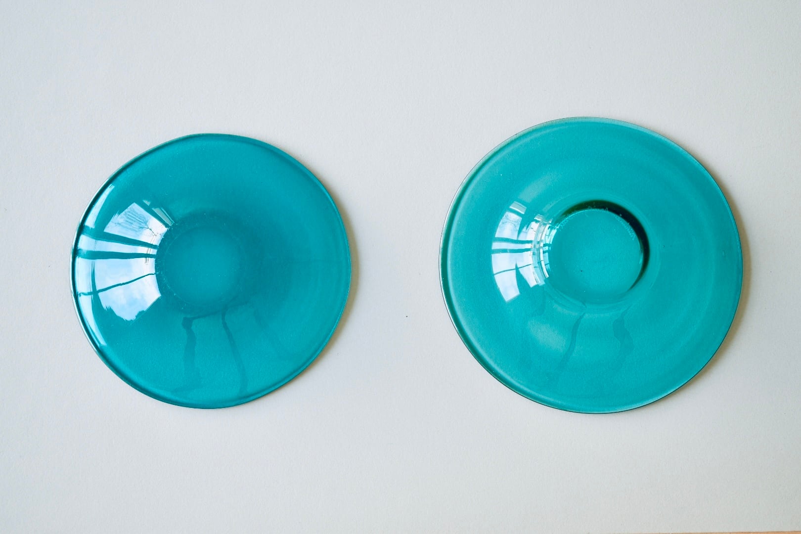 Riihimaen Lasi SV Glass Plate（Nanny Still） | Pyöritä