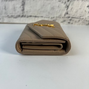 Yves Saint Laurent イブサンローラン財布 ベージュ A-8905