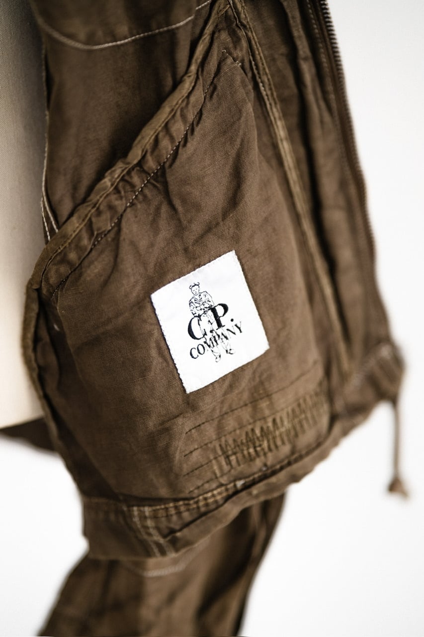 07SS] “C.P.COMPANY” Garment-dyed LINO-FLAX COTTON METAL Multi Zip 