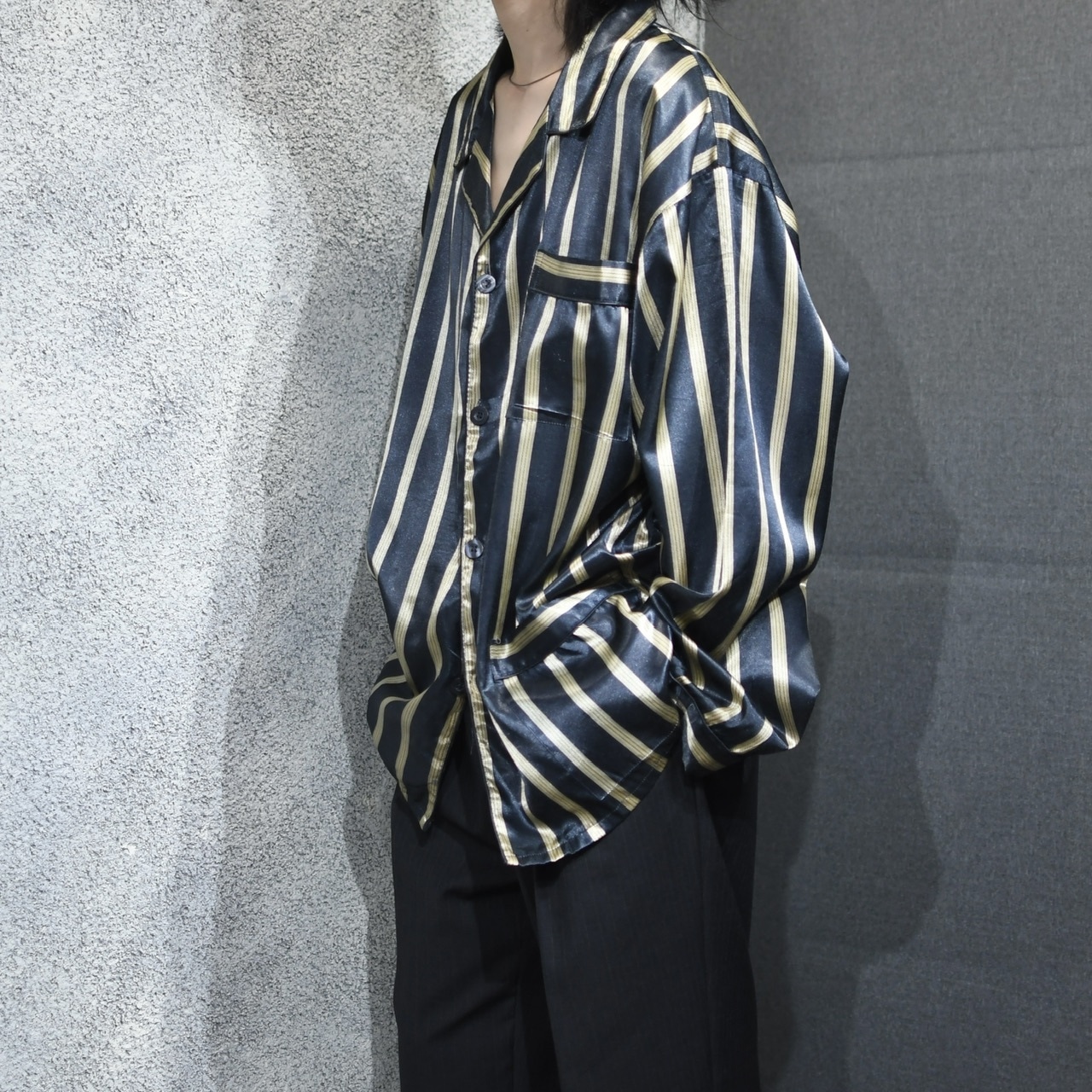 stripe pattern satin pajama shirt