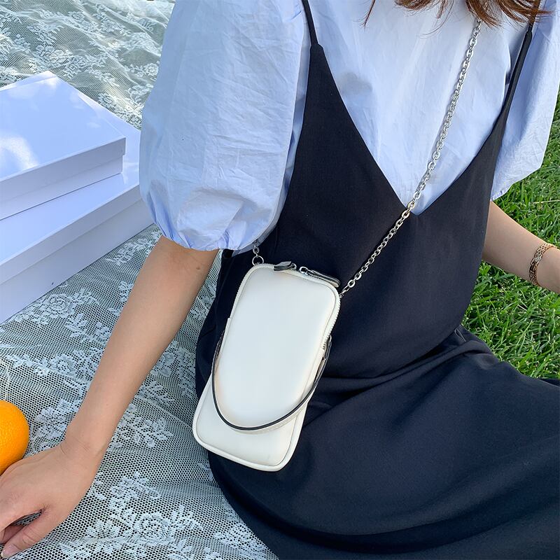 夏の小さなバッグ女性バッグ2020新しい波インワイルドチェーンショルダーメッセンジャーバッグネット赤ファッション携帯電話バッグ Tiancai_Wing_Bag8401888