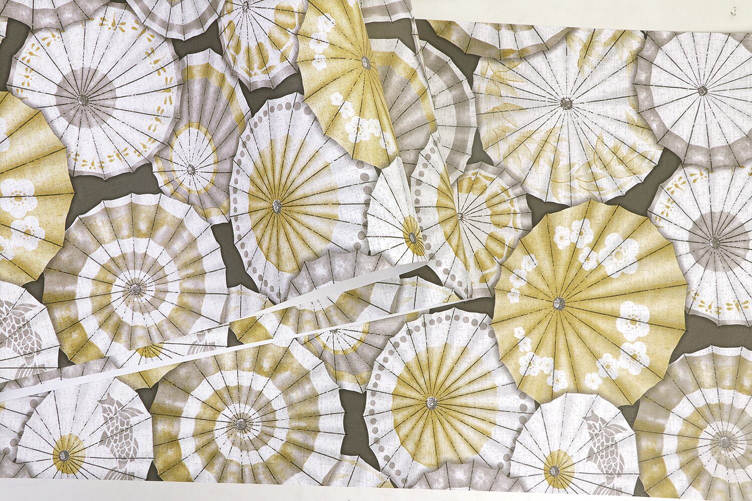 【特急取り寄せ】イエロー系傘柄　FL1-778702MT