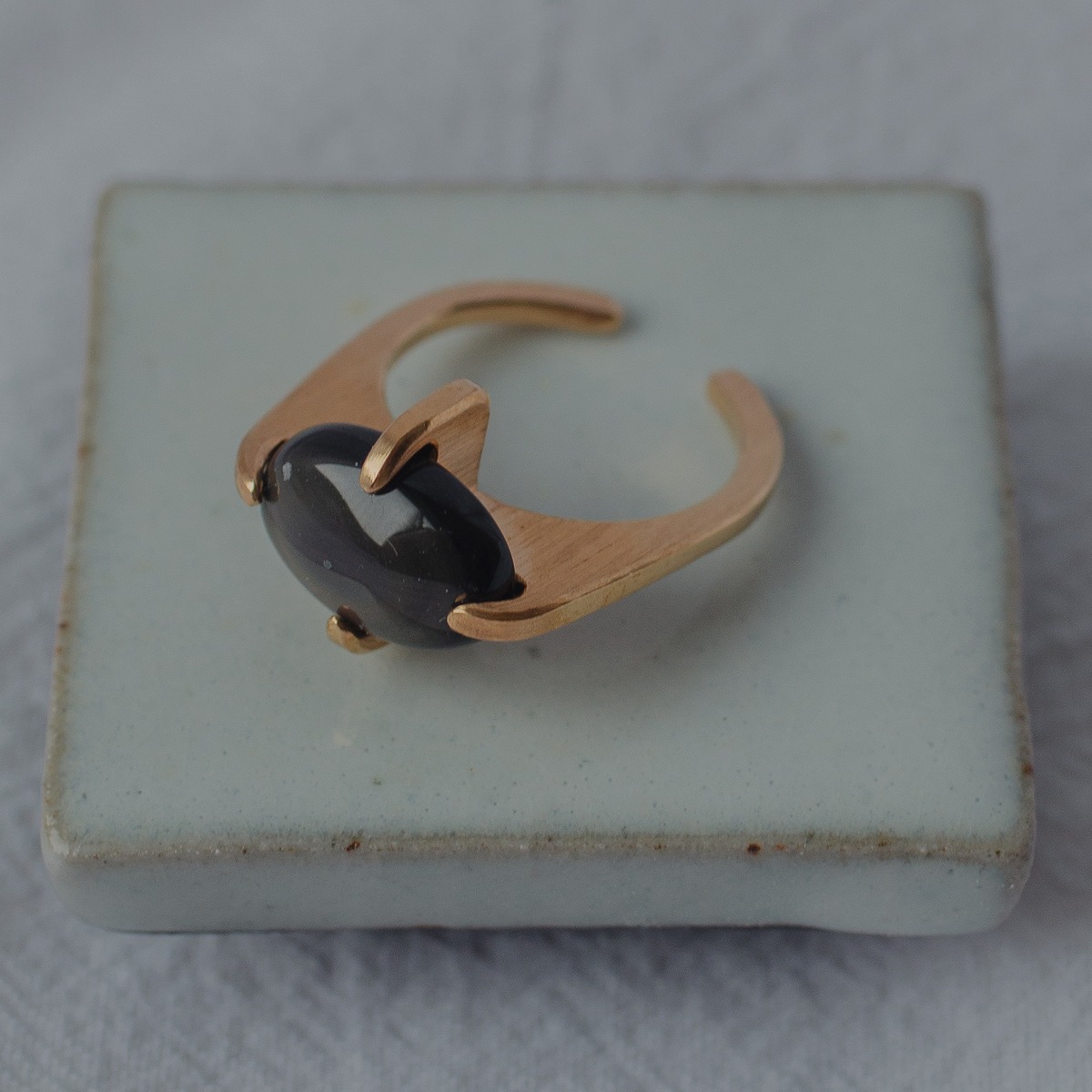 ゴールドリング -L- レインボーオブシディアン | Nando Jewelry