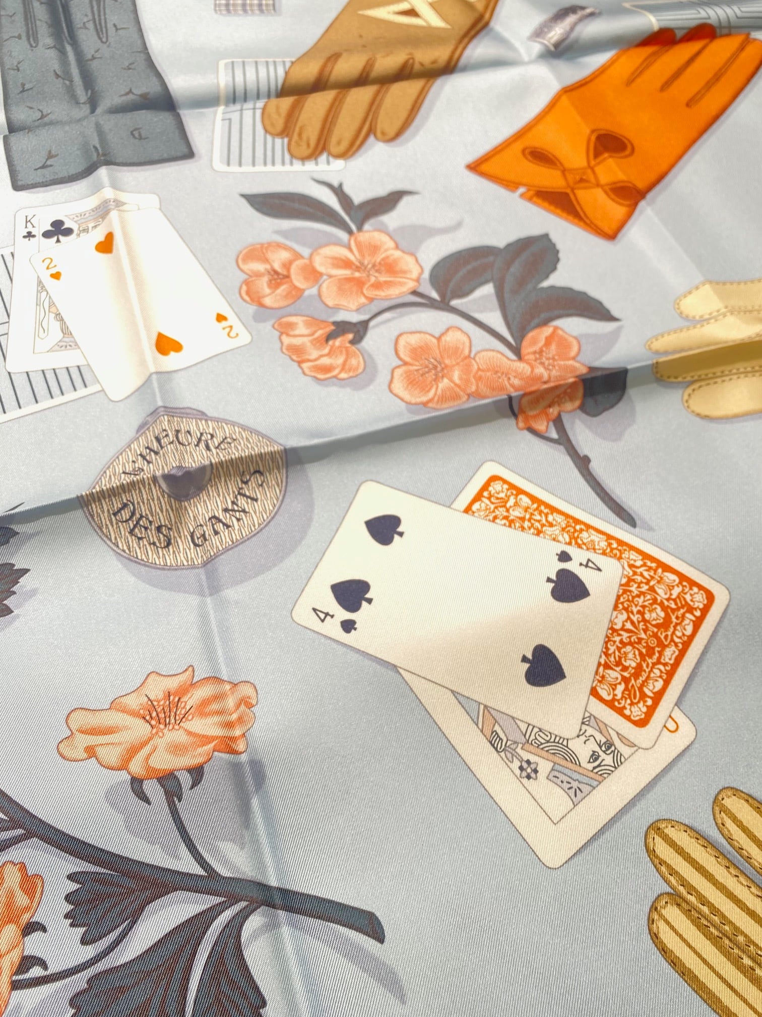HERMES エルメス スカーフ カレ90 《手袋の時計》ブルー・シエル