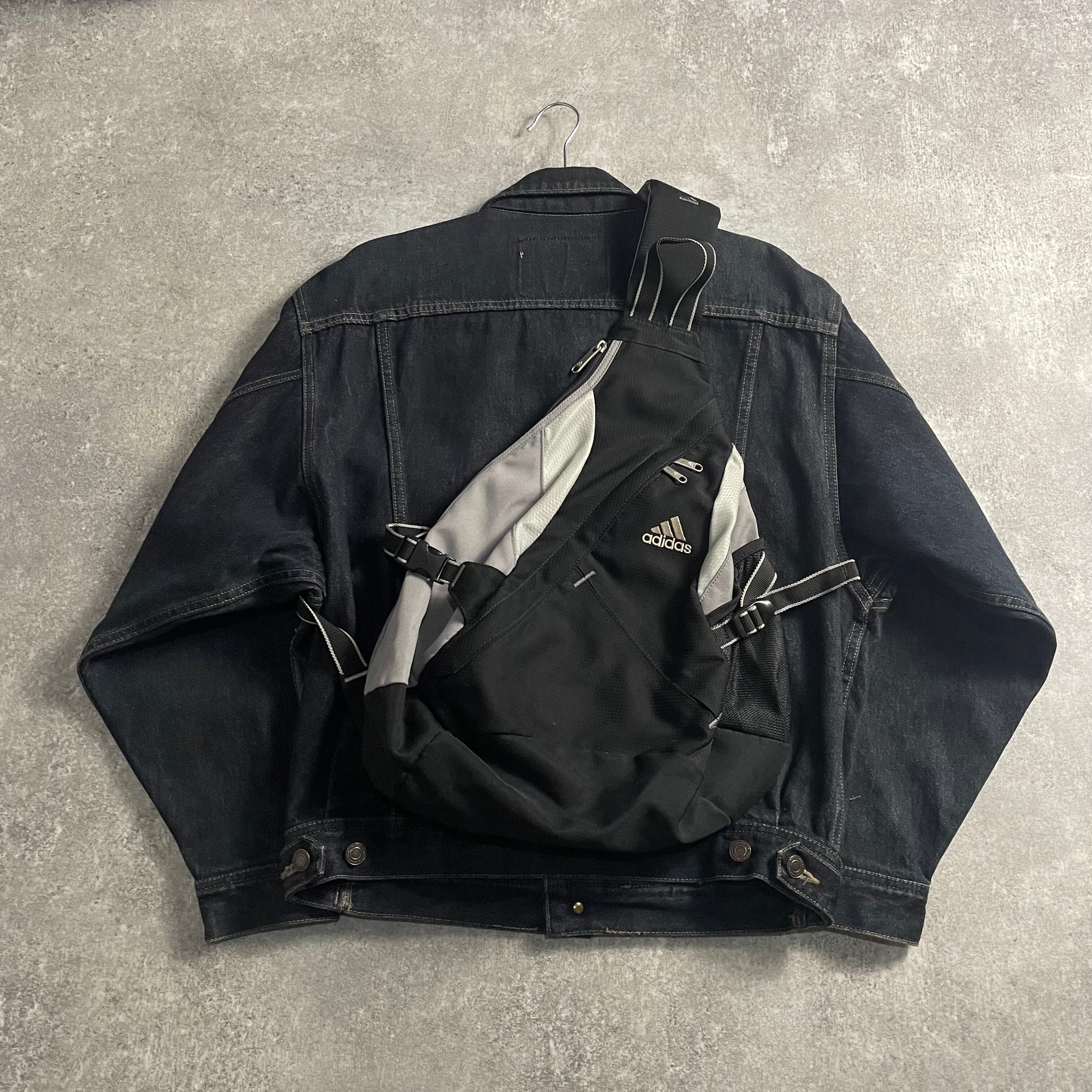 00s DIESEL メッセンジャーバッグ アーカイブ 本革 テック系 y2k