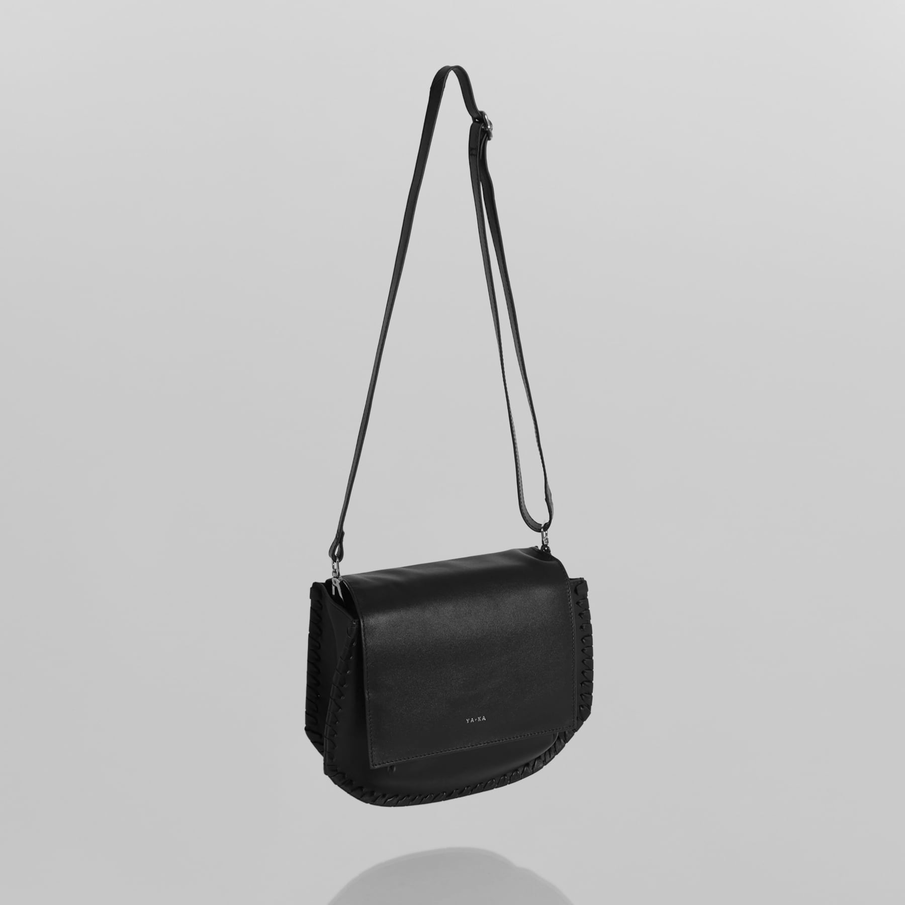 real leather lace up 2way round bottom bag [lumm4] / Y2505ARB74