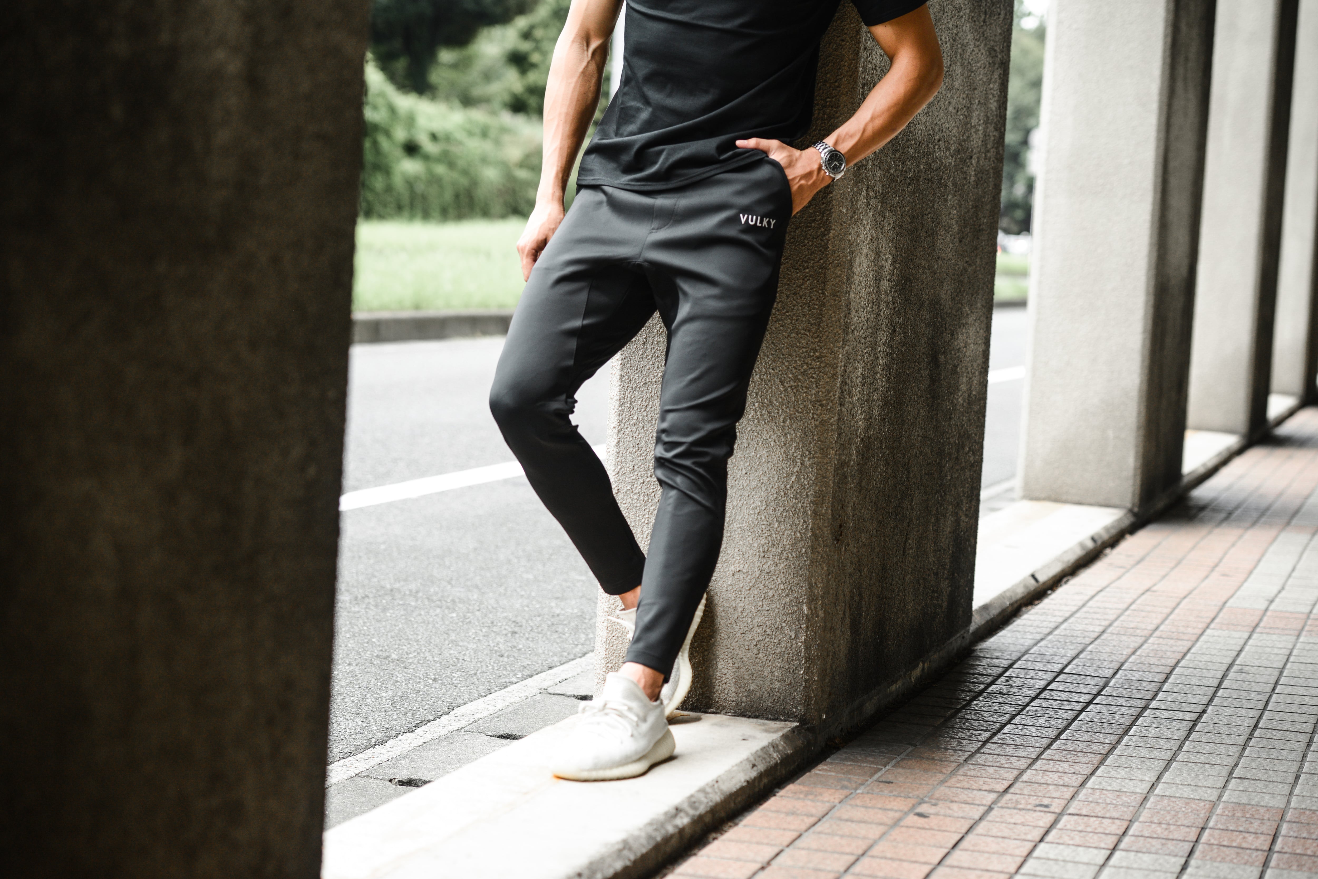 VULKY】 ジョガーパンツ ホワイトロゴ | VULKY