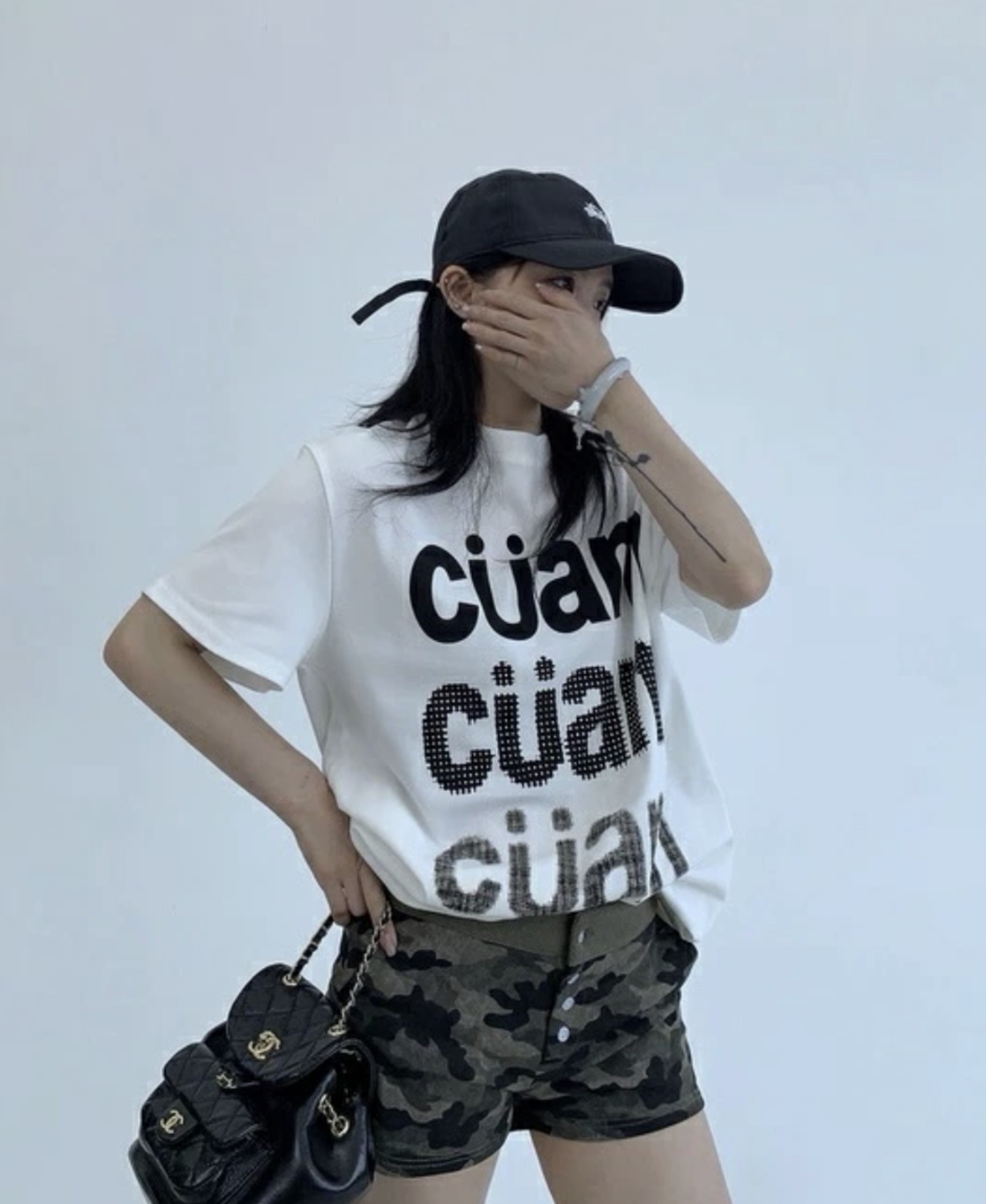 OISIS006 カジュアルレタープリントTシャツ