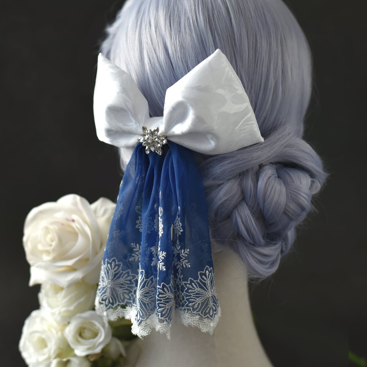 六花献上前夜譚|雪の結晶が美しい白き薔薇と刺繍のジャボタイ2wayリボン/スノーフレーク ヘアーリボン デカリボン ヘアーアクセ