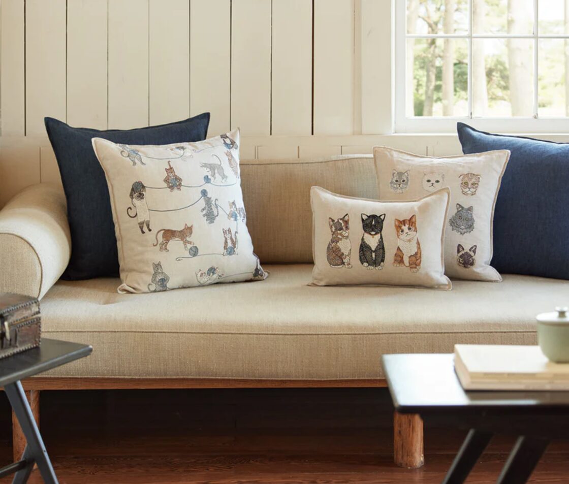 【新品】CORAL & TUSK クッションカバー Cute kittens 新品】CORAL & TUSK クッションカバー Cute kittens 【公式通販】