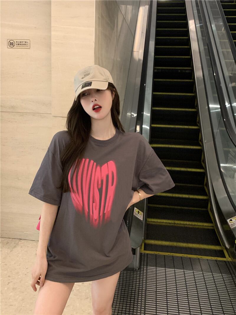 Tシャツ サマープリントルーズスリーブグレー薄手トップス 夏物 ブラックストロベリース77835373817