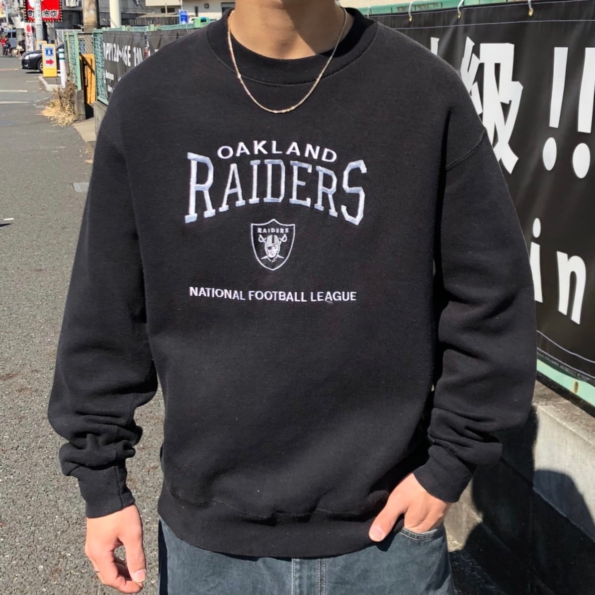 全国無料新品】 NFL ✈︎刺繍ロゴ RAIDERS センターロゴ 裏起毛の通販 by ☆古着屋KURO☆ フォロー割引 ｜ラクマ 