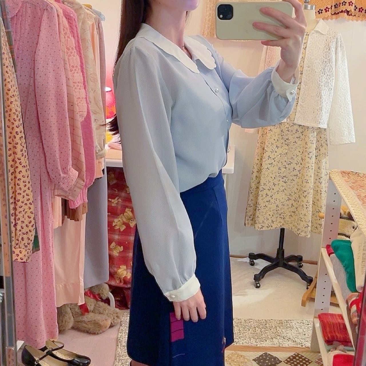 scallop collar pearl button blouse