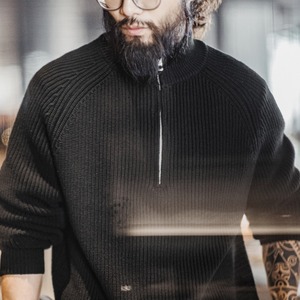 Half-Zip Solid Color Knitted Sweater / ハーフジップ ソリッド カラー ニット セーター