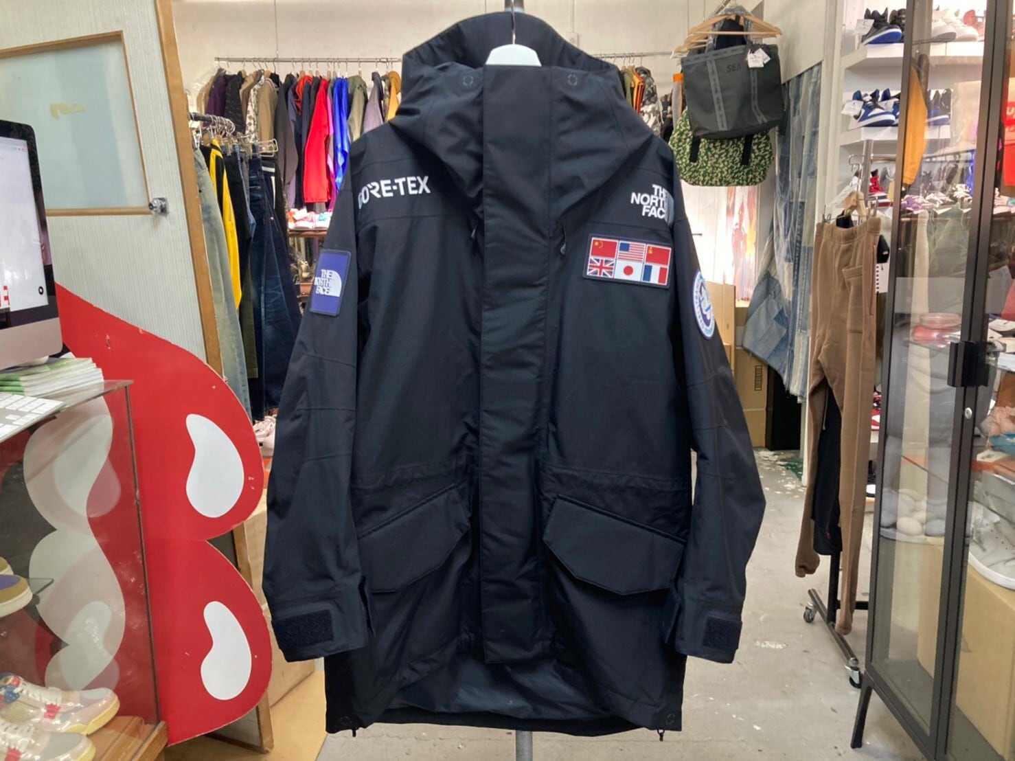 THE NORTH FACE TRANS ANTARCTICA PARKA BLACK LARGE NP61930R 154711 ...