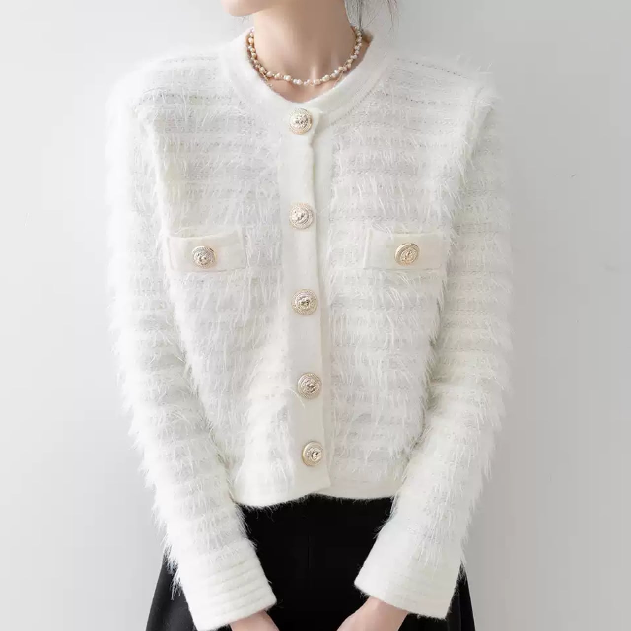 シャギー ホワイト ラウンドネック カーディガン