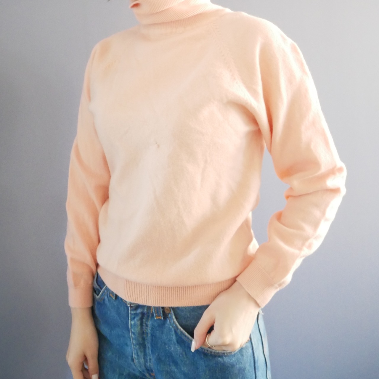 Baby pink ttl neck