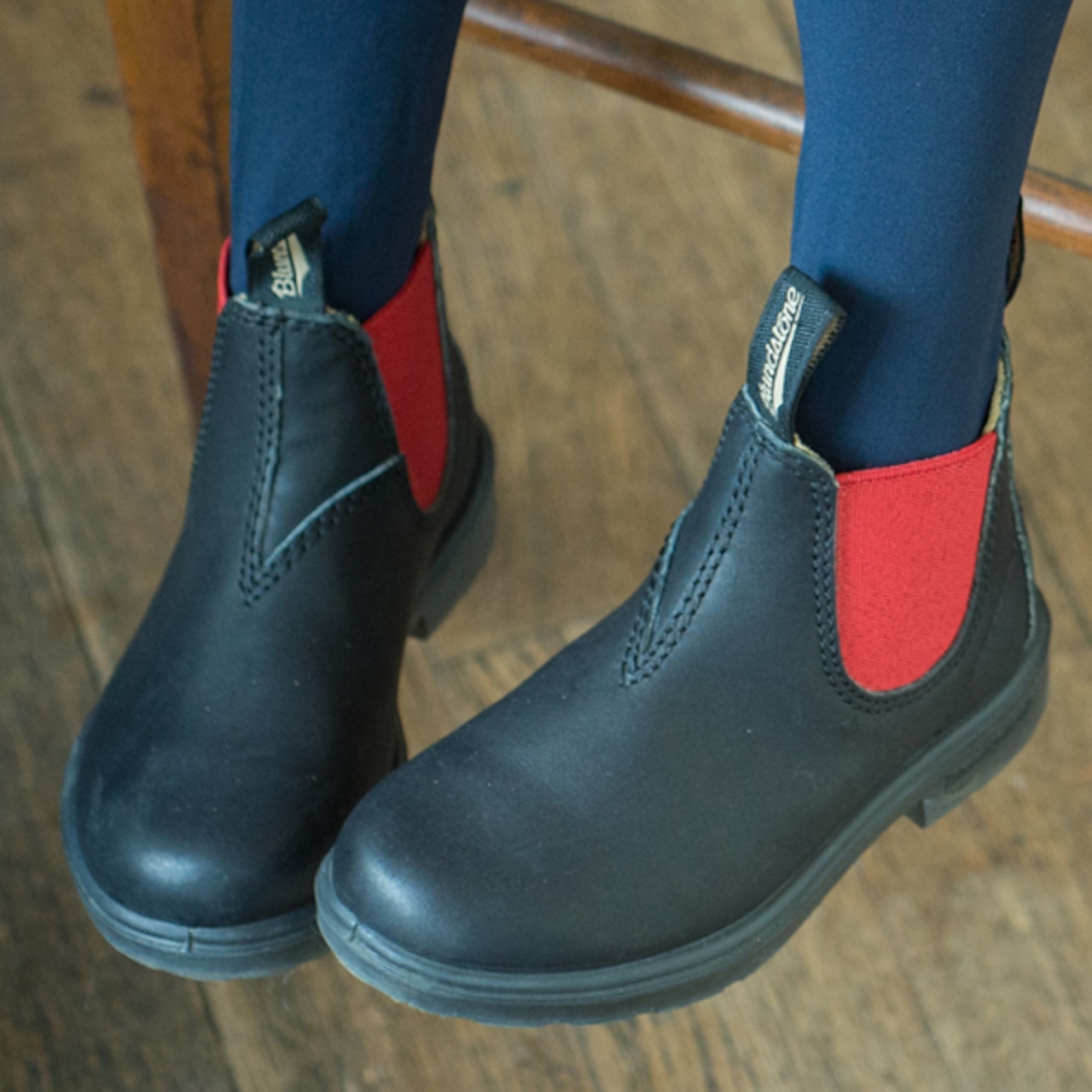 ［Blundstone］サイドゴアブーツ#581 キッズ｜BLACK／RED