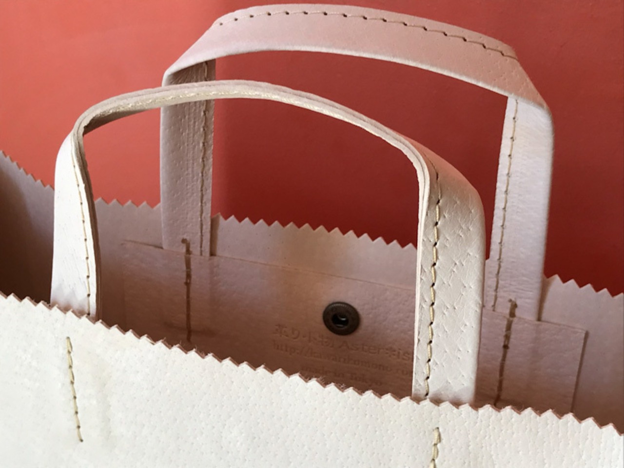 紙袋のようなセミオーダー（豚革）