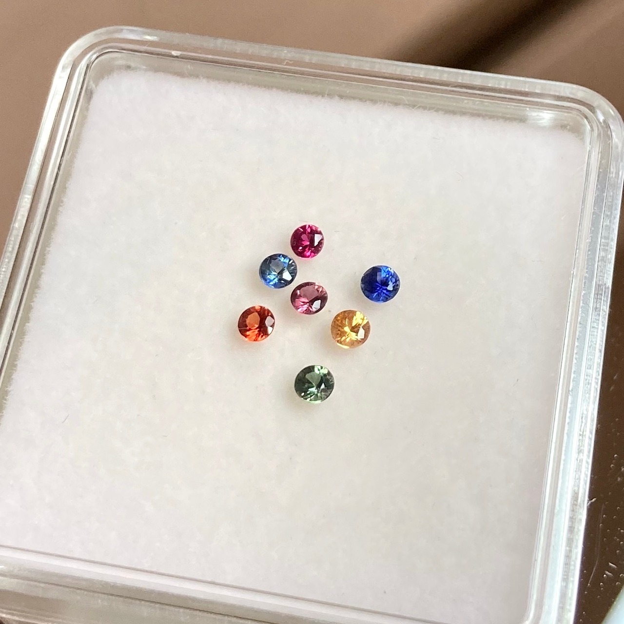 ファンシーカラーサファイア 0.44ct 7個セット 2.1mm-2.4mm