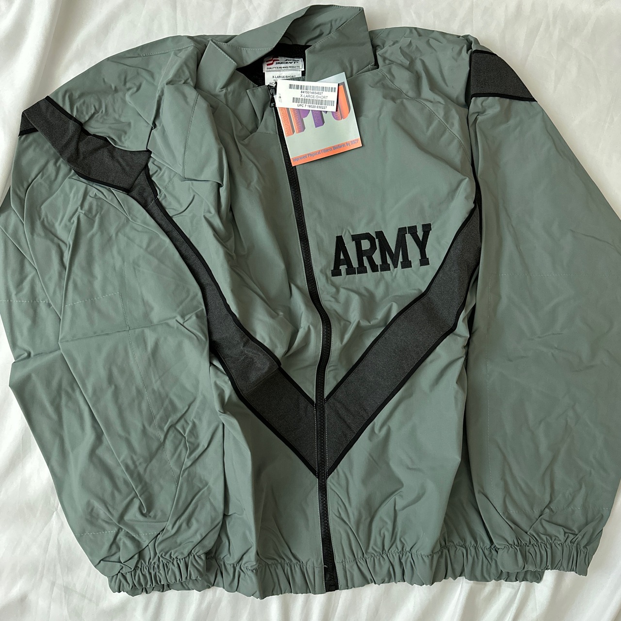 DEAD STOCK⭐️US ARMY IPFUトレーニングジャケットXL-SHORT米軍 