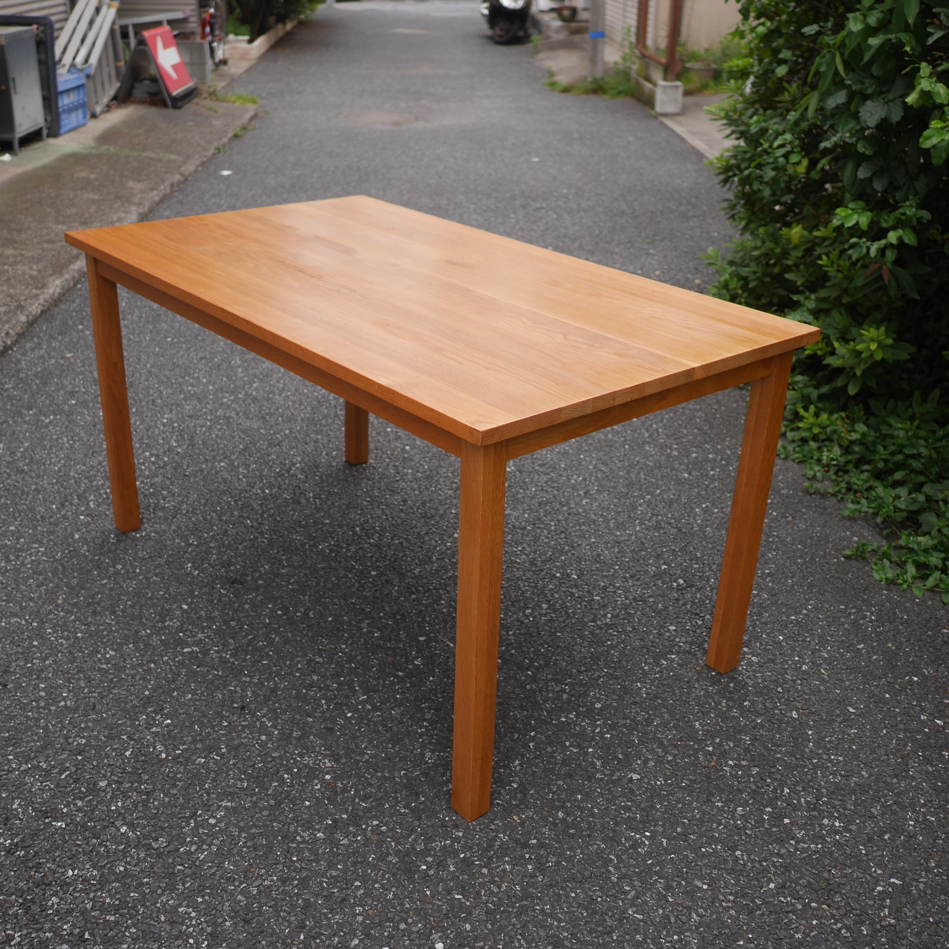 無印良品 無垢材ダイニングテーブル | トリノス-torinoth- | 新宿区