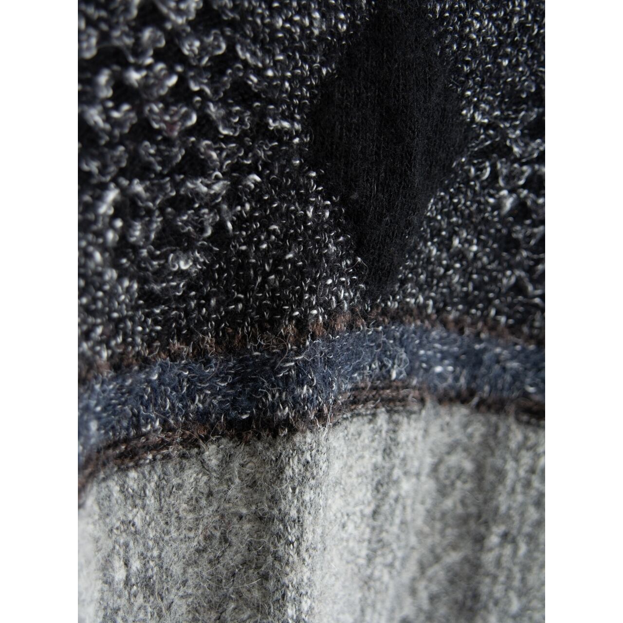 ESTREMA】Made in Italy Wool-Acrylic-Nylon Pullover Sweater