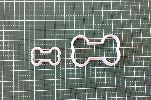 クッキー型 犬の骨 大小セット