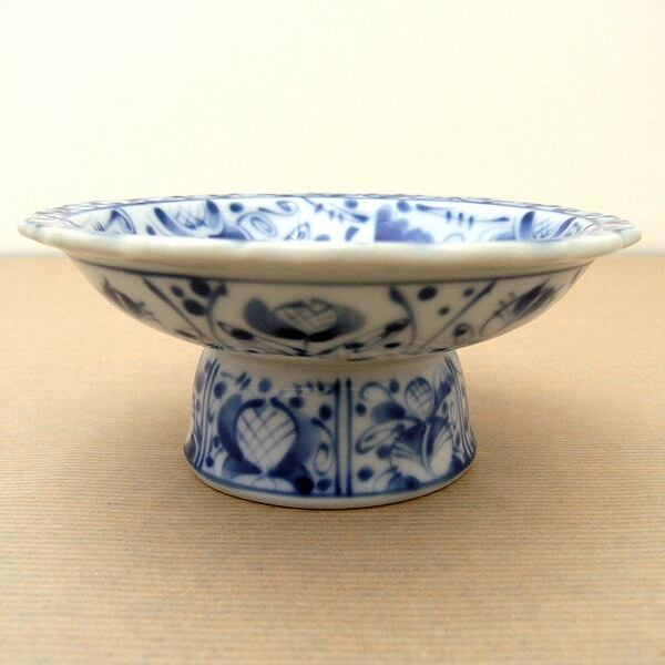 花御堂・高台皿