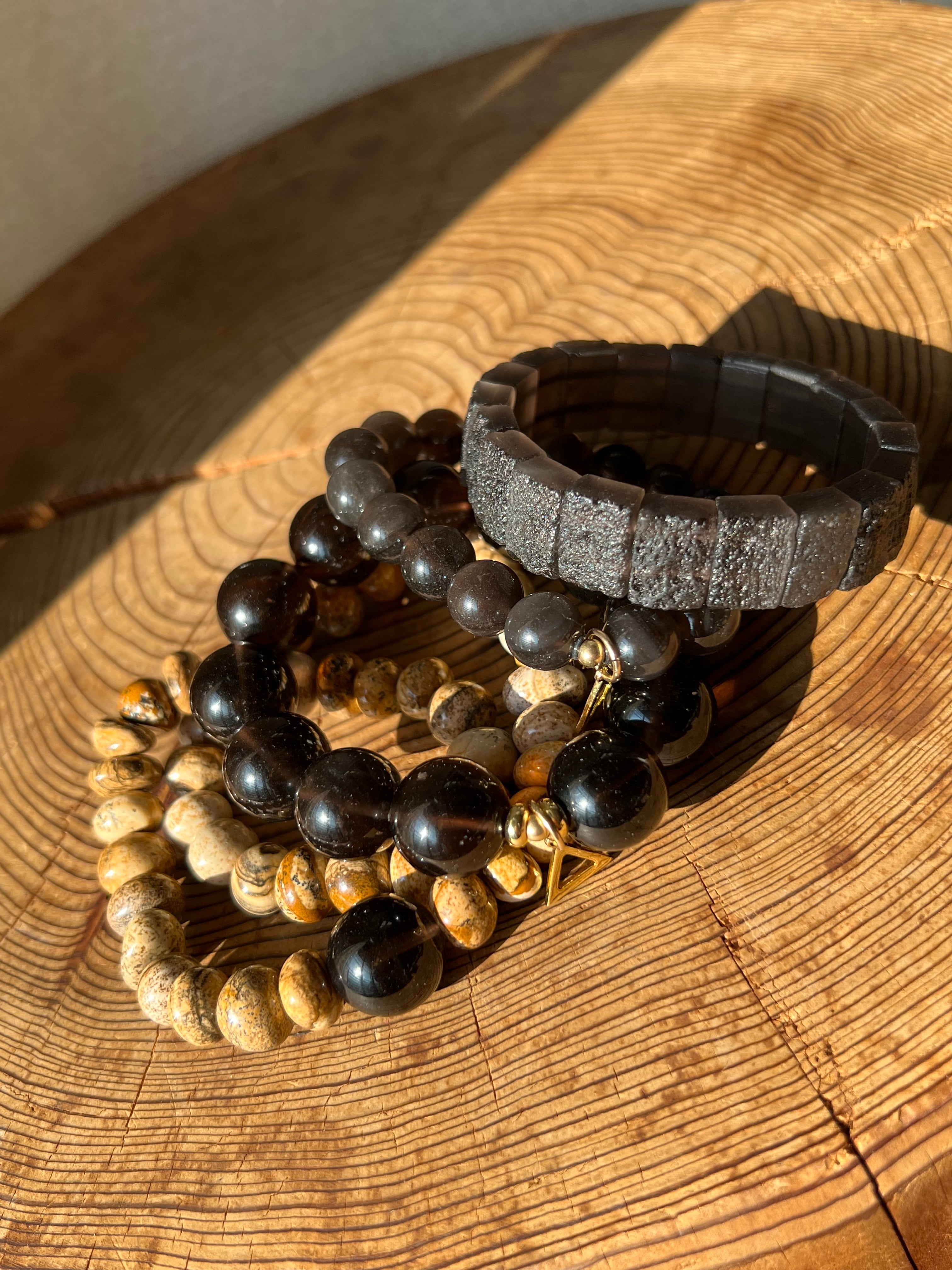 水を使って交信する】39g チンターマニバングル | amenti crystal