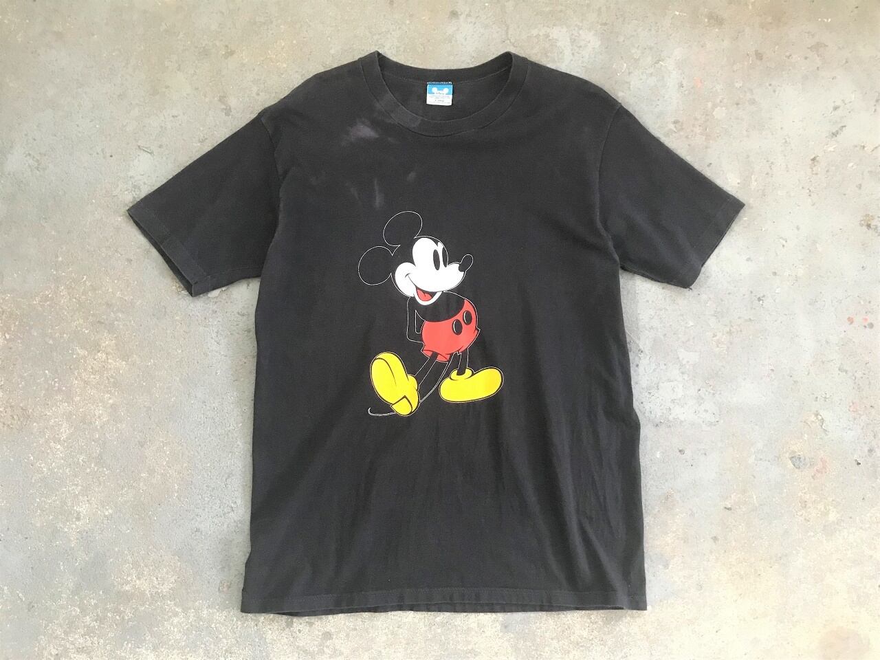 90s Mickey Mouse T-shirt MADE IN USA