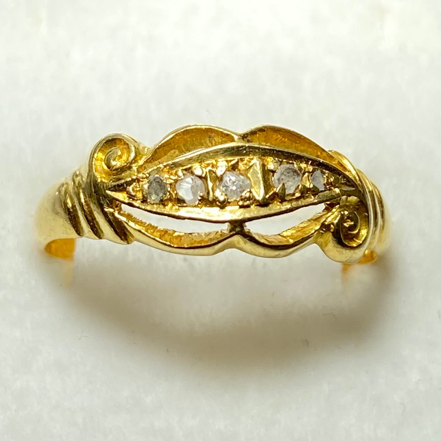 【4/30までSALE中】イギリス1918年製アンティークリングK18 指輪　ダイヤモンド