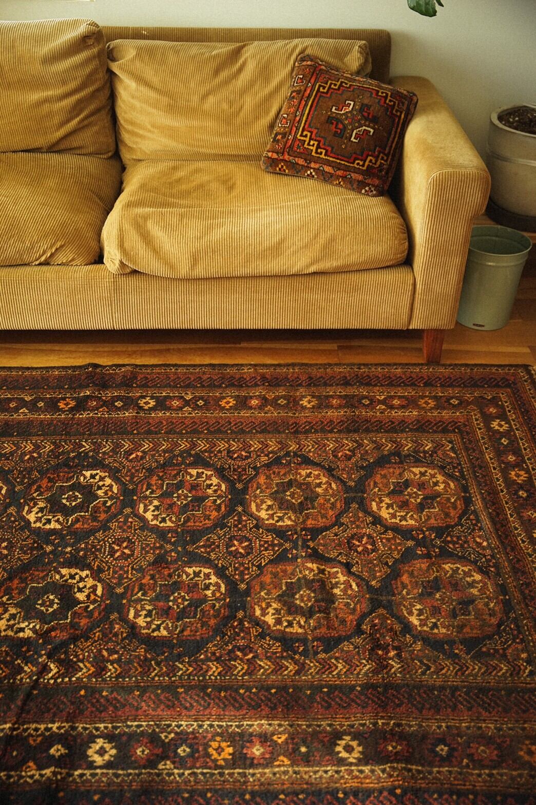 379-Vintage Baluch rug