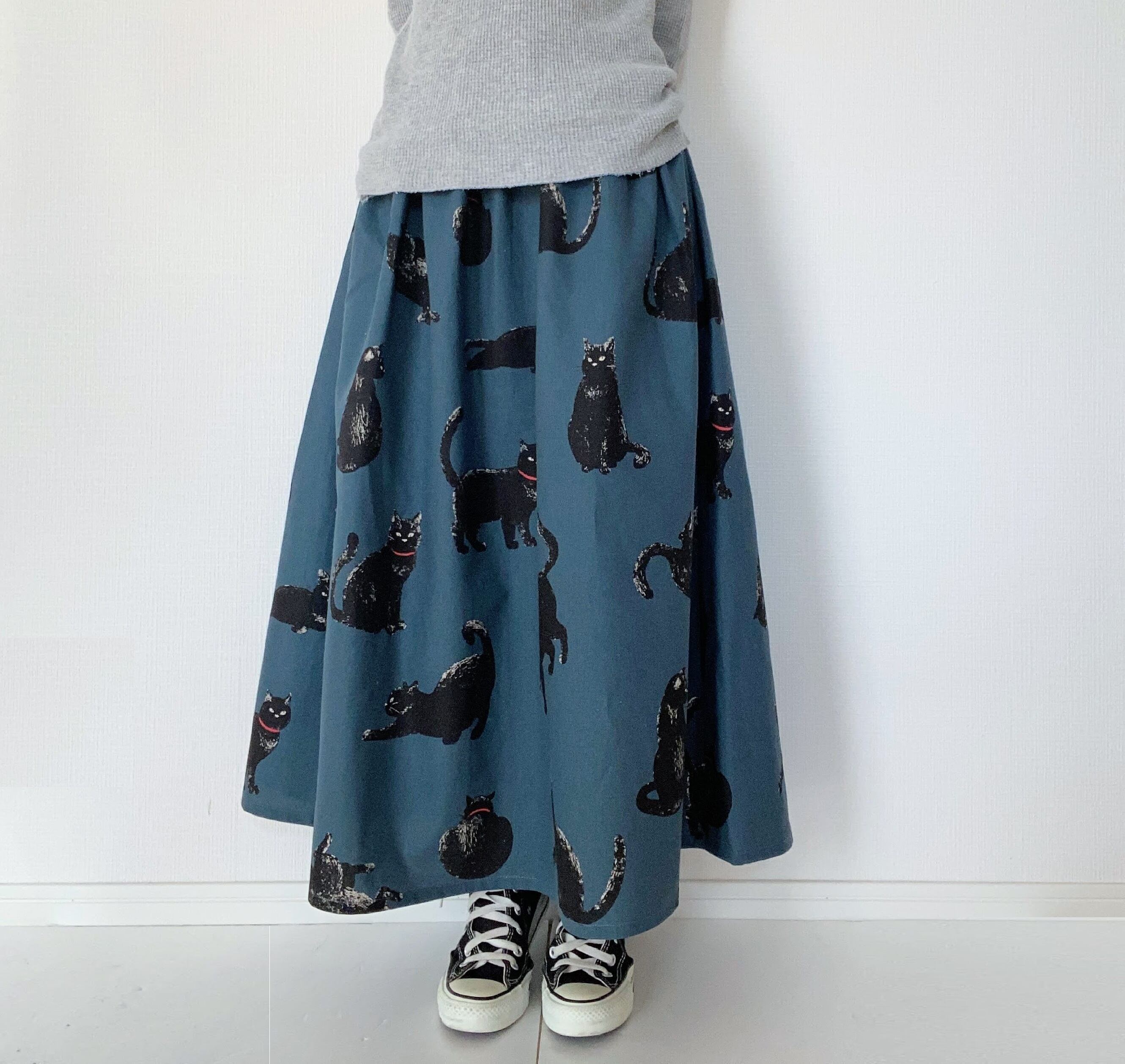 こなまいきな黒猫のロングスカート＊マキシ丈＊コットンリネン  