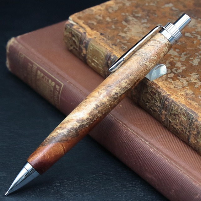 「世界三大銘木 キューバンマホガニー スポルテッド・Pencil 0.5mm」木軸シャープペンシル Viriditas銘木ペン